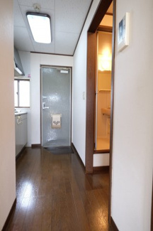 【玄関】 | ネオファミーユ天台