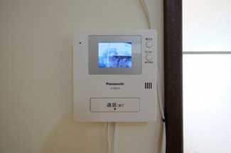 【セキュリティ】 | グランデュール吉野Ⅰ | 同タイプの別室の画像です　現況優先でご了承ください