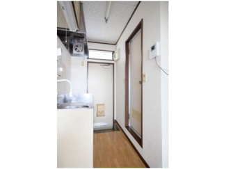 【玄関】 | グランデュール吉野Ⅰ | 同タイプの別室の画像です　現況優先でご了承ください