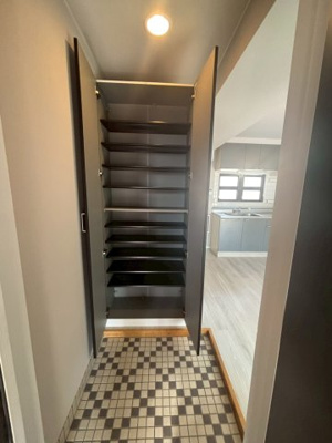 【玄関】 | ノブト・キュウ・フラット