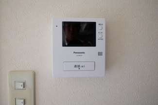 【セキュリティ】 | メゾン古奈 | 同タイプ別室、現況優先とします