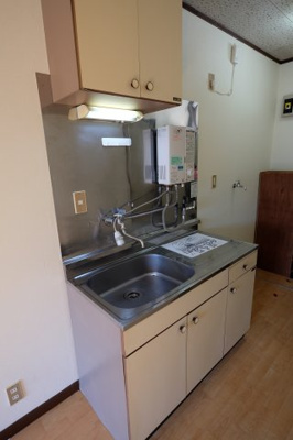 【キッチン】 | 高橋ハイツ | 同タイプの別室画像です　現状優先でご了承ください