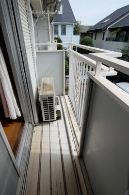 【バルコニー】 | コーポｆ | 202号室の画像です　現況優先でご了承ください