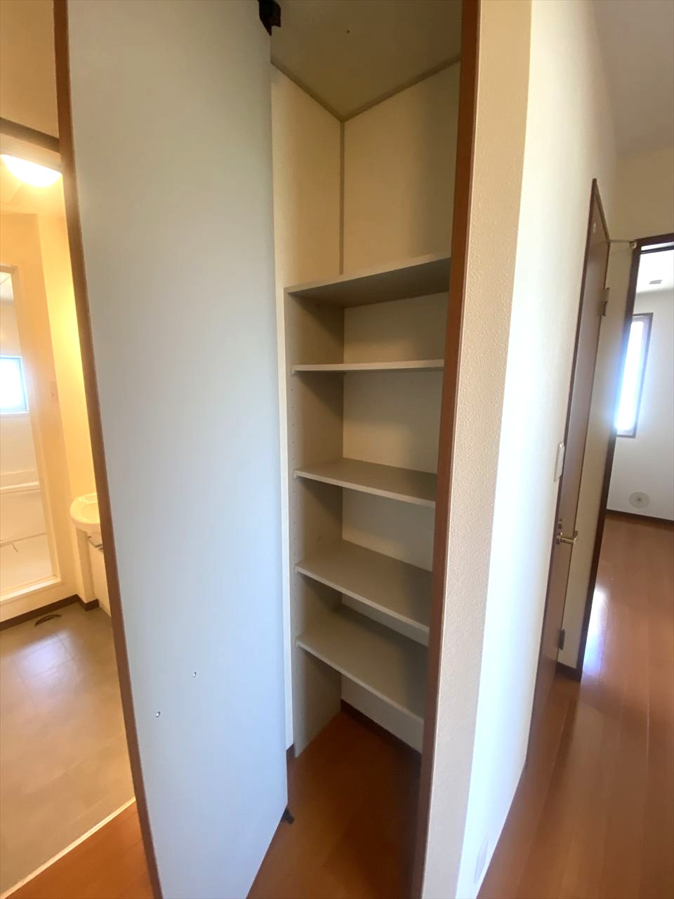 シャーメゾン高屋　Aの収納