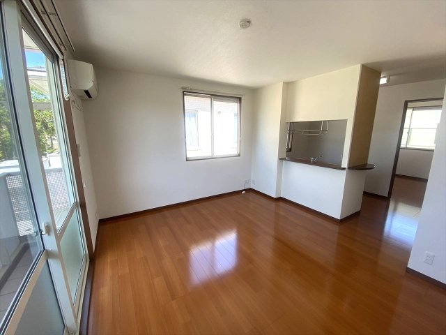 シャーメゾン高屋　Aの居間・リビング