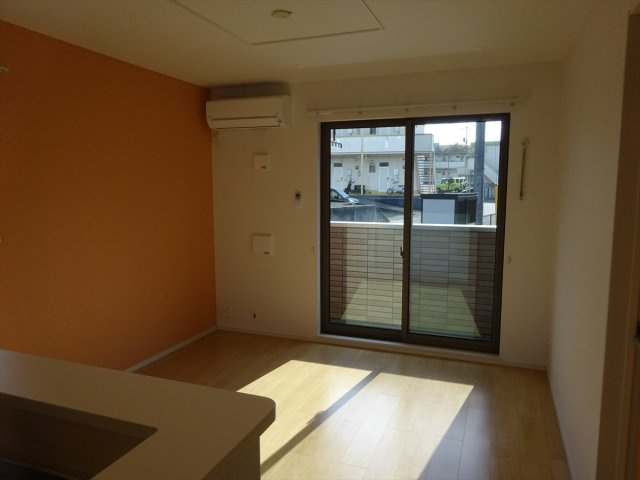 シャイニング・メゾンBのその他