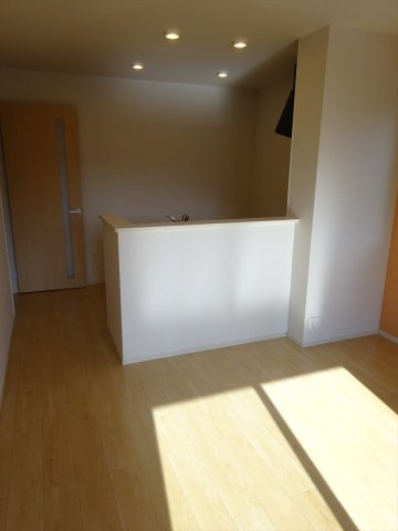 シャイニング・メゾンBの居間・リビング