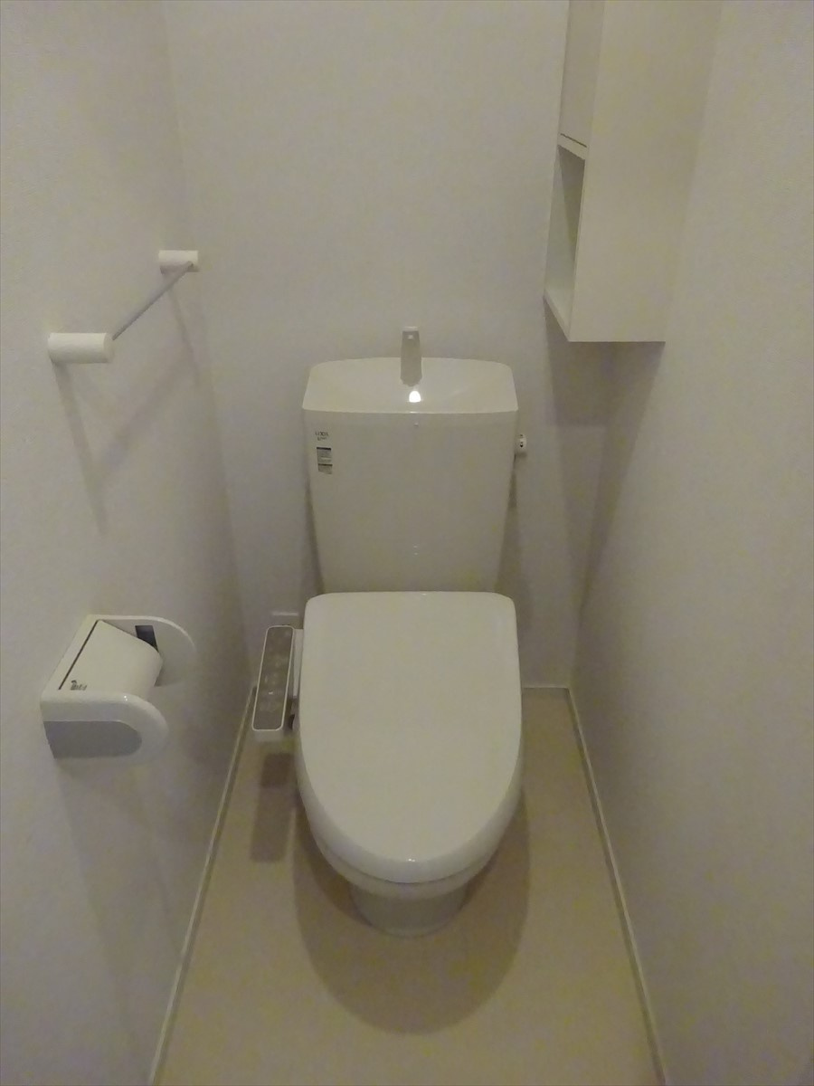 シャイニング・メゾンBのトイレ