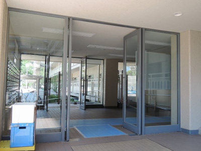 【エントランス】 | 横浜パークタウンＦ棟