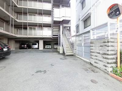 【駐車場】 | クリオ新子安七番館
