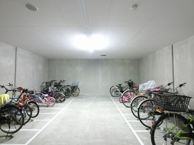 【その他共用部分】 | ルネサンスシティ横浜α | 駐輪場