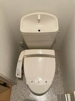 【トイレ】 | ソルテア日吉 | トイレは温水洗浄便座付き♪人気のバストイレ別です♪トイレが独立していると使いやすいですよね☆