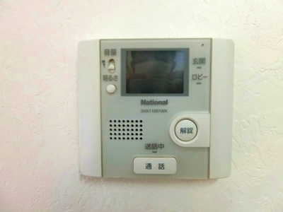 【セキュリティ】 | ソルテア日吉 | 防犯対策に有効なカメラ付きインターホン！突然の来客にもバッチリ対応できちゃいます☆