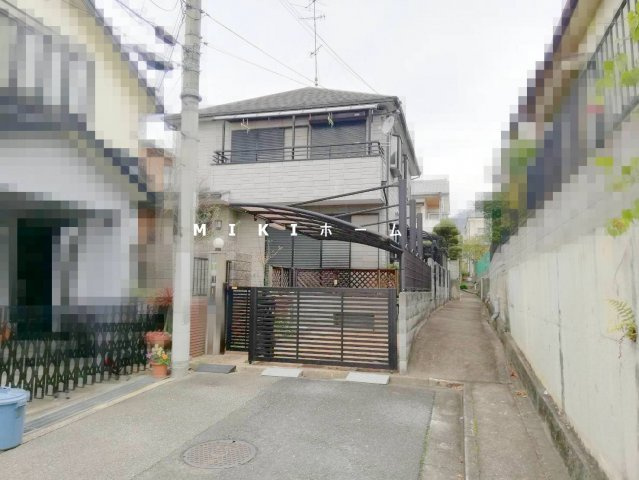 箕面市桜2丁目　中古一戸建
