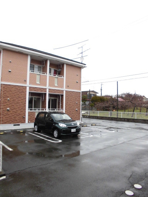 コロレカーサの駐車場