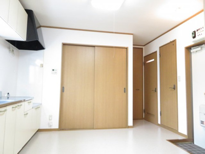 【居間・リビング】 | ガーデンフラット