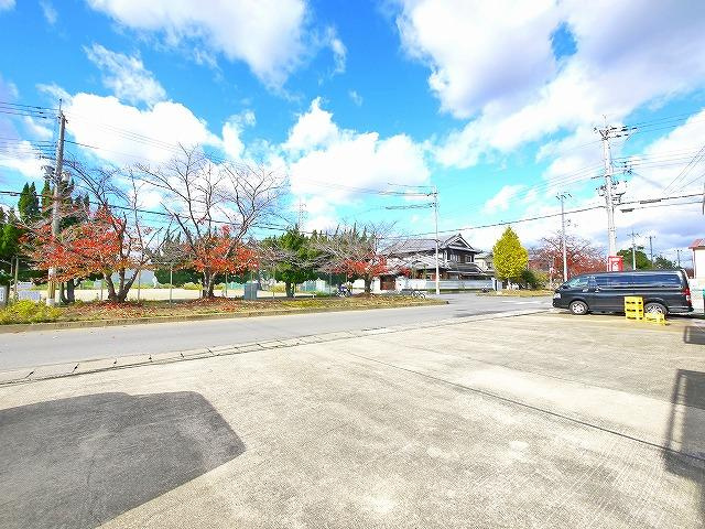 西長柄町倉庫Ⅴの駐車場