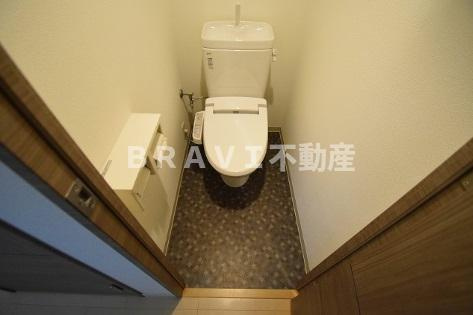 アクアプレイス東天満Ⅱ（アクアプレイスヒガシテンマツー）　BRAVI不動産のトイレ|コンパクトで使いやすいトイレです