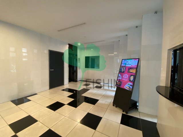 エンクレスト天神のエントランス