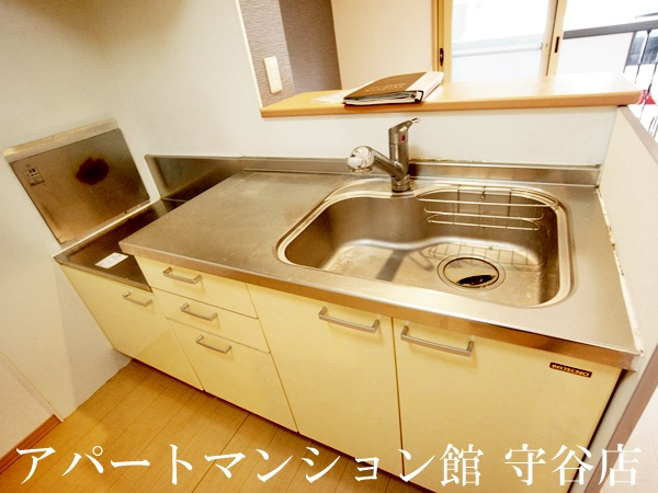 アプローズスクエアＣのキッチン