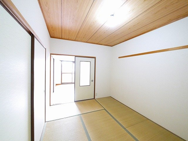 ラ・サンフォニーの和室|和室です