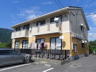 広島市安佐北区落合２丁目のアパートの外観