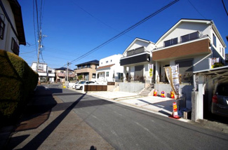 【前面道路含む現地写真】 | 2号棟　前面道路含む現地（2018年01月）撮影