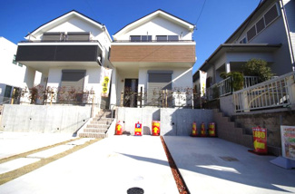 【外観】 | 2号棟　現地（2018年01月）撮影