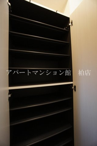 ソイビーンズ　ウッドの収納