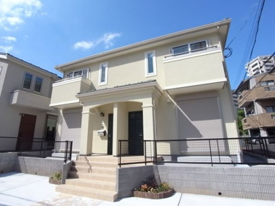 【外観】 | ヴァルヴェルデ | 外はこのようになっています