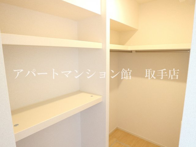 ヴィスタブライトAの収納