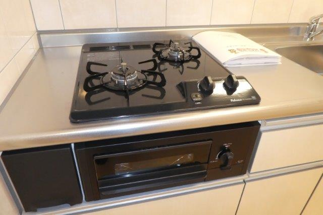 サンハイツ吉原のキッチン|2口ガスコンロ
