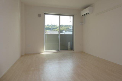 【居間・リビング】 | サンハイツ吉原 | 洋室