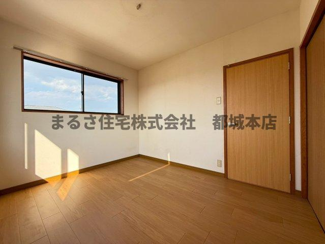 フォレストヒルの洋室|２階の写真です