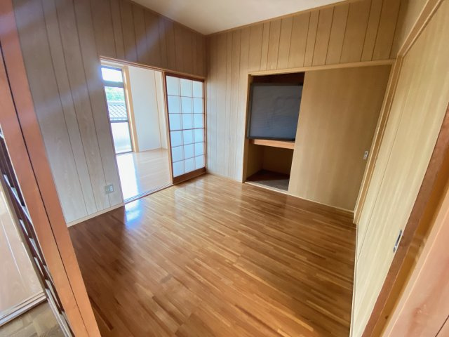 青山コーポの洋室