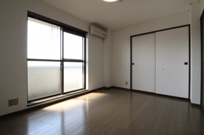 【居間・リビング】 | アビタシオン京殿