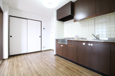 【居間・リビング】 | アビタシオン京殿