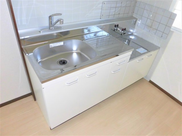 パナタウン杉ノ本Cのキッチン