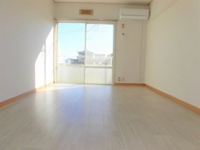 パナタウン杉ノ本Cの内装