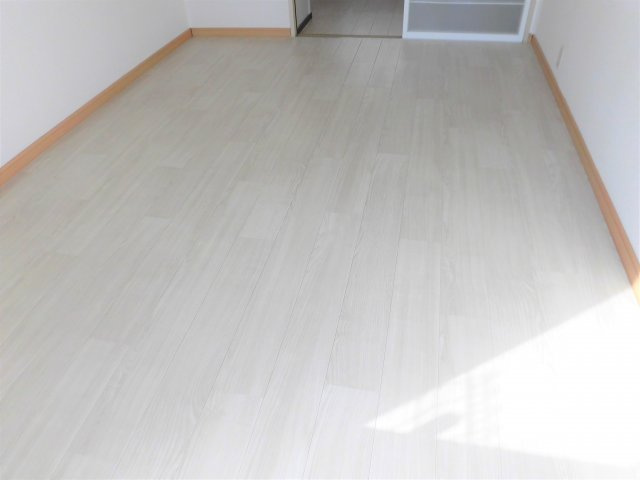 パナタウン杉ノ本Cの洋室