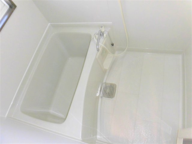 パナタウン杉ノ本Cの浴室