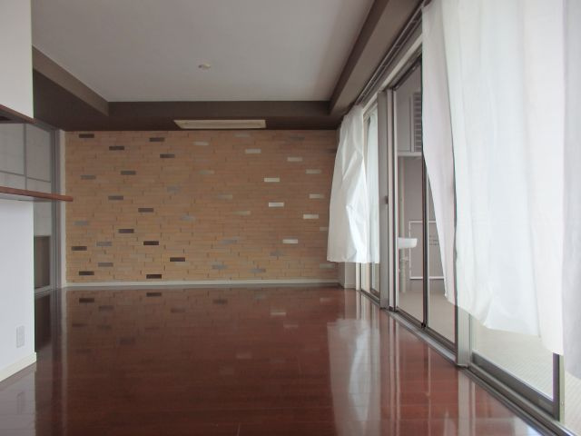 【居間・リビング】 | プラウド六甲赤松町