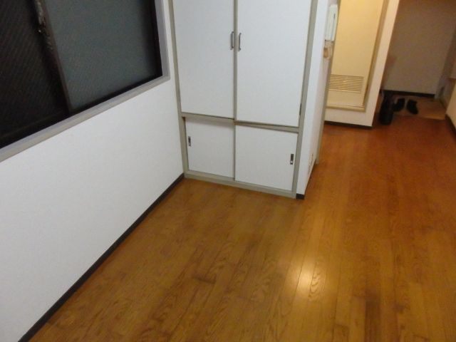  | 秀苑ビル