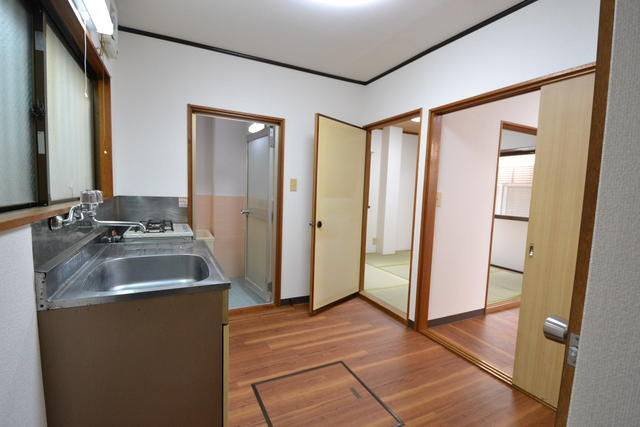 メゾン松の居間・リビング