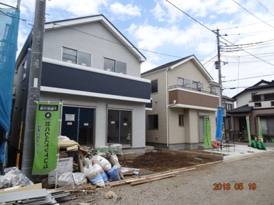 【前面道路含む現地写真】 | さいたま市緑区三室 高台地盤良好新築分譲住宅全8棟・残1棟 | 前面道路含む現地写真です