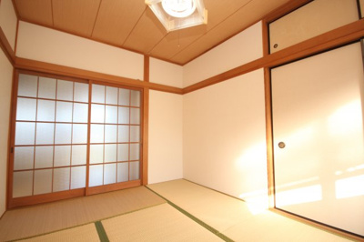 【和室】 | メゾンマツモトC棟 | 和室（4）