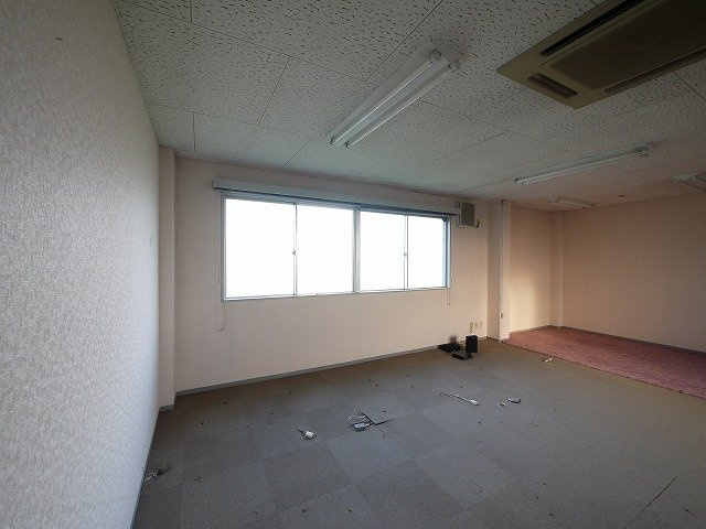 大和紀寺ビル2号館の内装