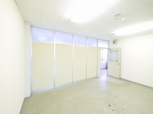 大和紀寺ビル2号館の内装