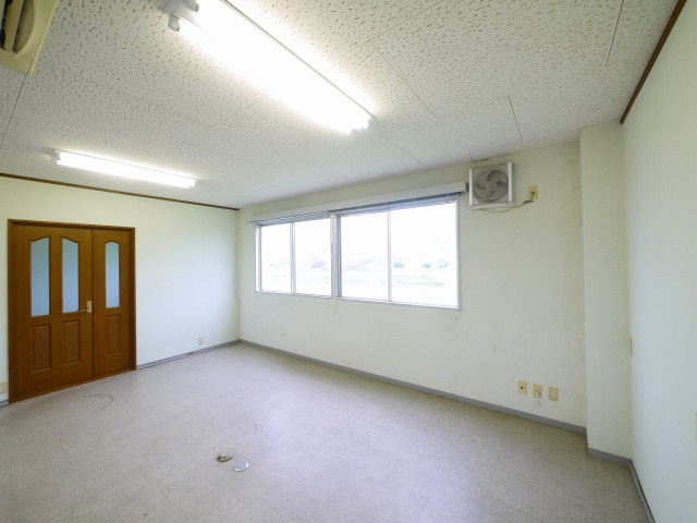 大和紀寺ビル2号館の内装