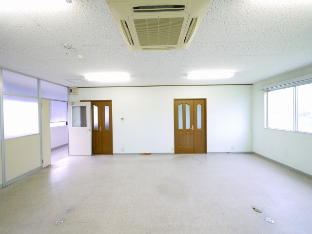 大和紀寺ビル2号館の内装